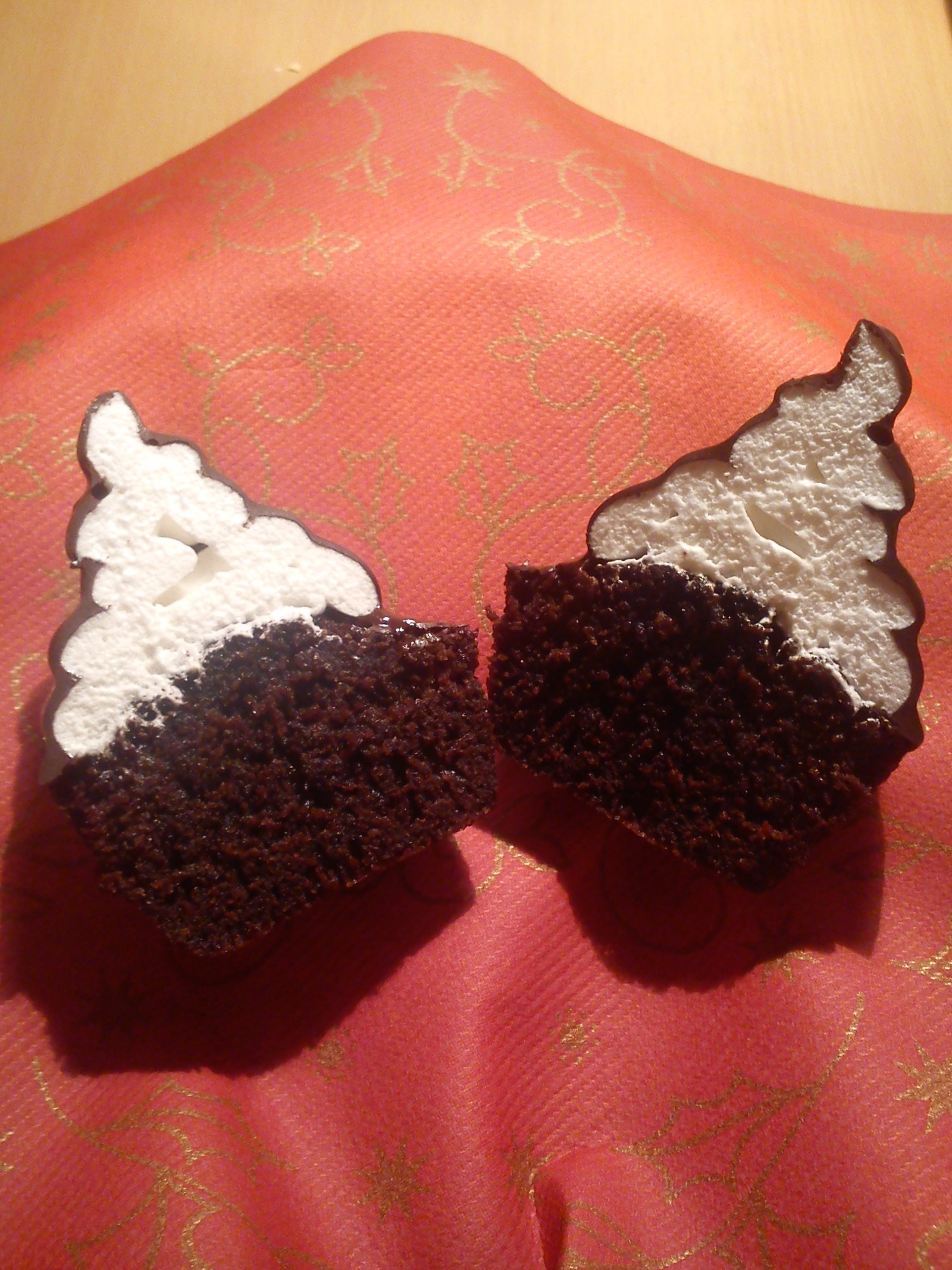 Hi-Hat Cupcakes
