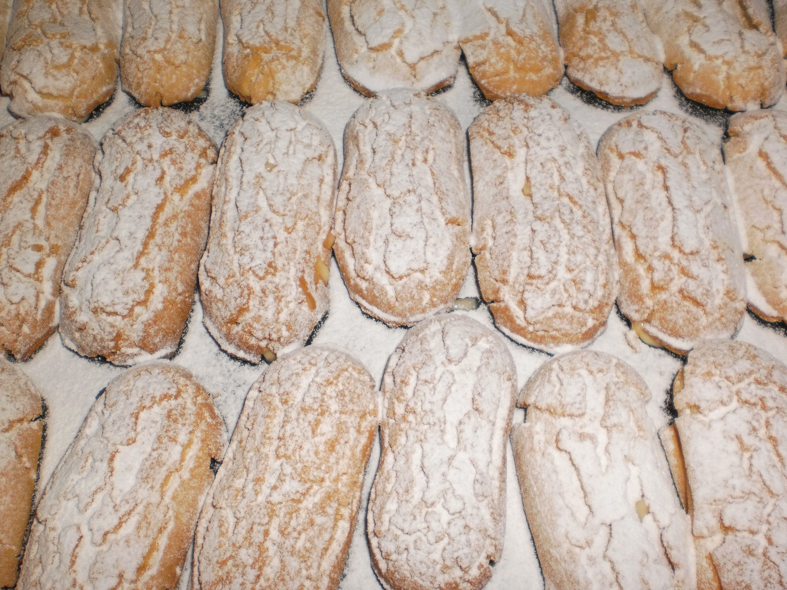 Francuski biskvit vanila Ekler od PakleniKuvar