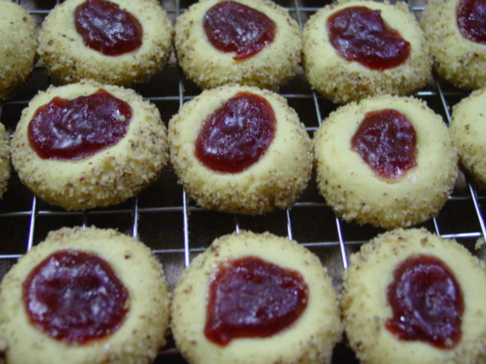 Walnut thumbprints