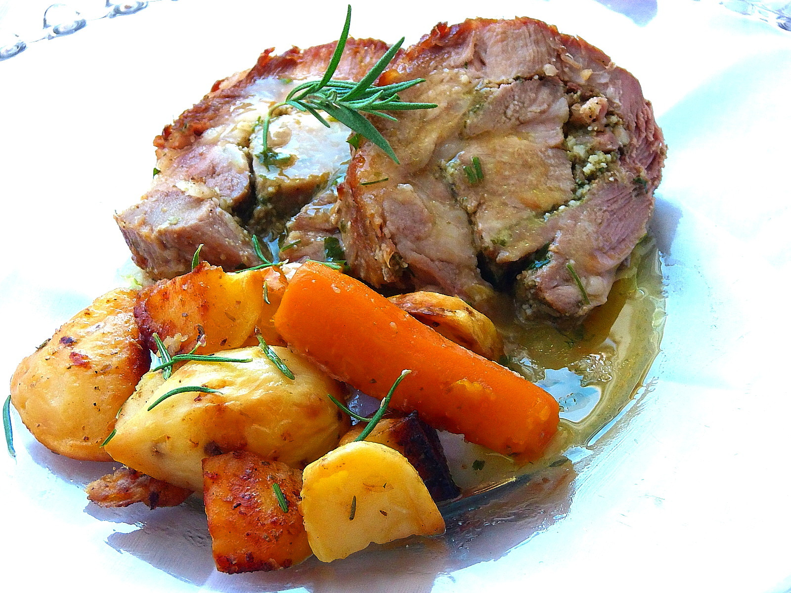 Sicilijansko zarolano pečenje na kosti