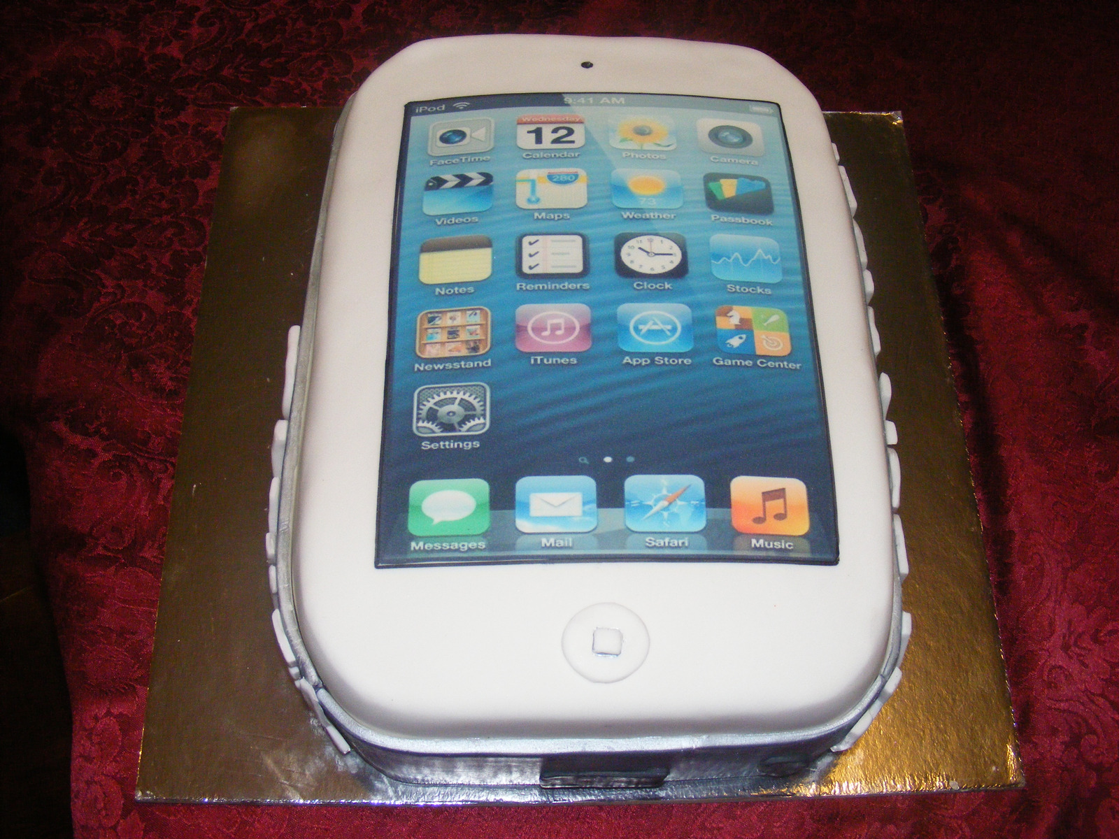 Ipod torta sinu za 10-ti rodjendan