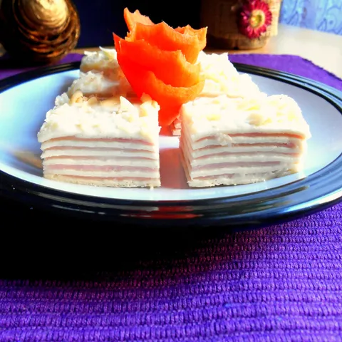 SLANA ROZEN TORTA