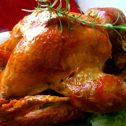 Lombardijska tradicionalna purica s nadjevom i umakom od marsale