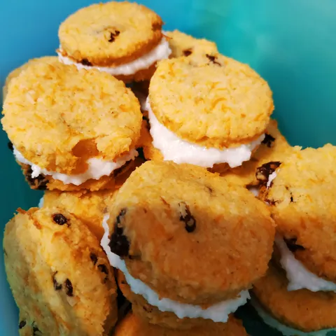 Carrote cake biscuits