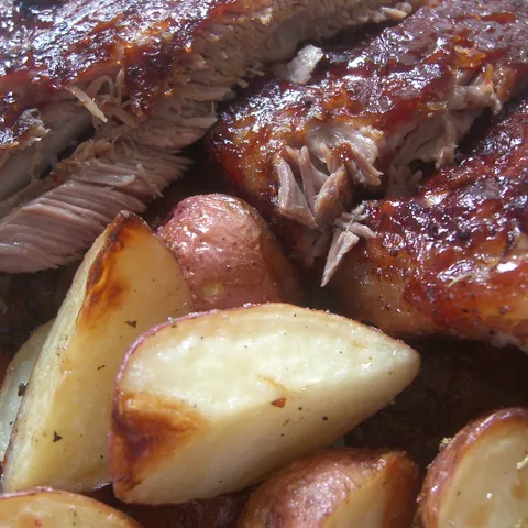 Svinjska rebra sa BBQ sosom