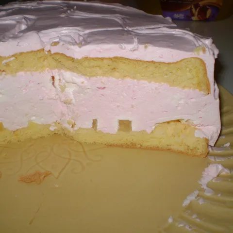 Jogurt torta s ananasom