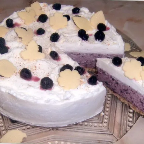 Torta sa svežim sirom i borovnicama