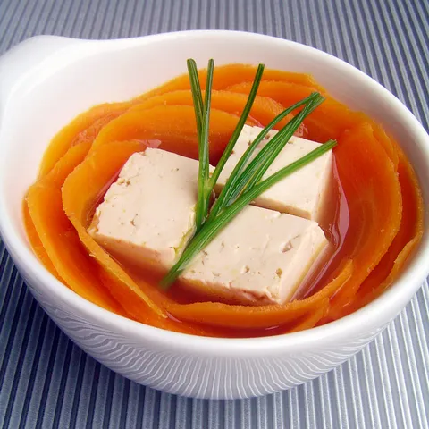 Tofu sa šargarepom