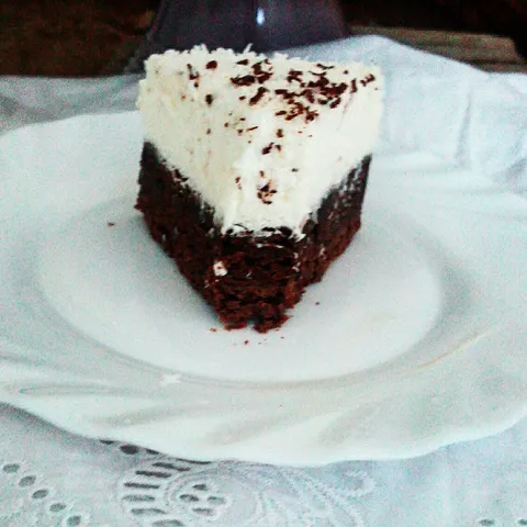 Čokoladna torta i kokos krema