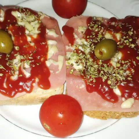 Pizza sendviči