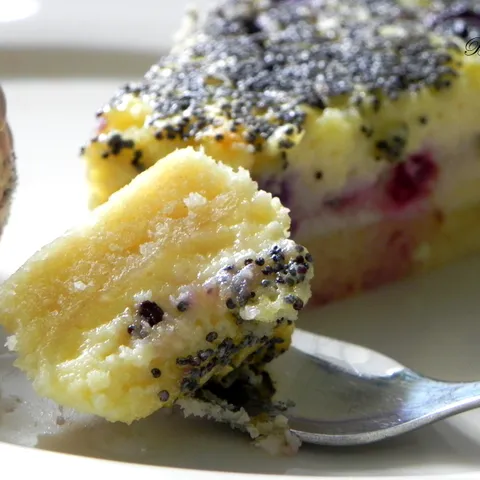 Tart sa borovnicama i makom