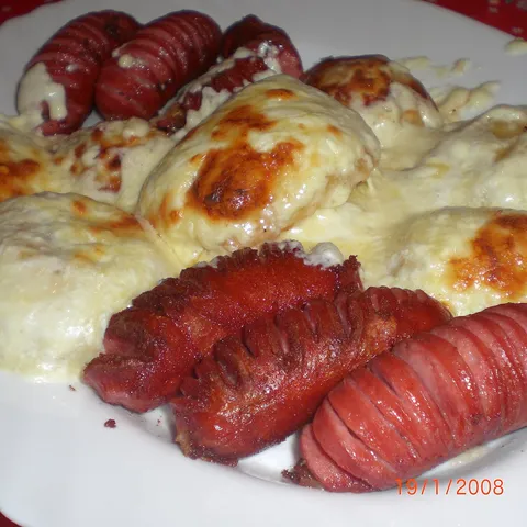 Zapečeni krompir sa sirom