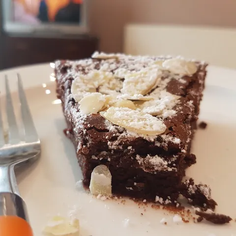 Coko-badem kolac (bez glutena)