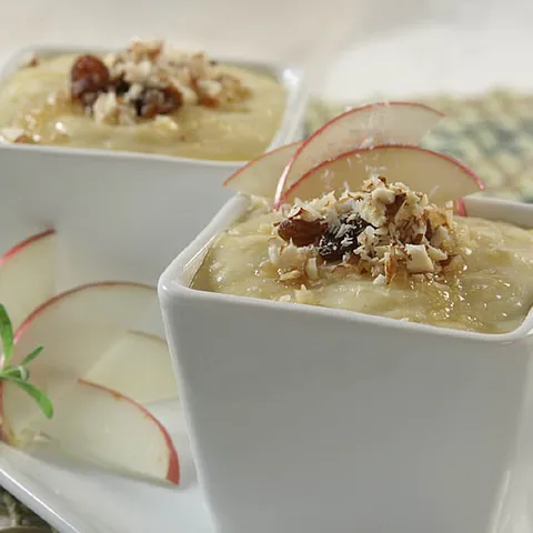 Puding s pireom od jabuka