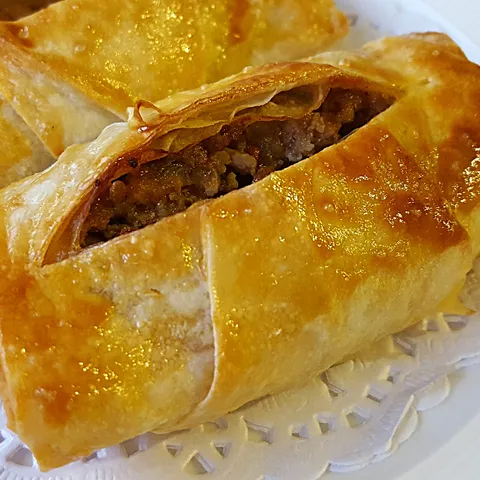Burek "Karnıyarık"