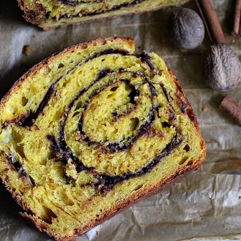 Bundevin brioche sa čokoladom