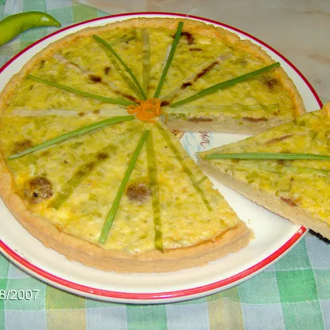 Pita sa prazilukom i kobasicom
