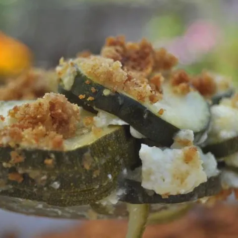 Crumble tikvica & mladi koziji sir