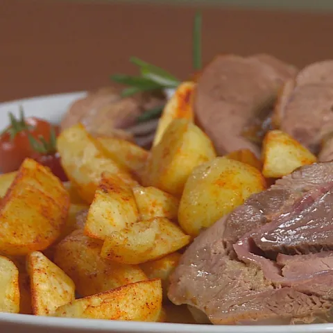 Svečana uskrsna pečenka