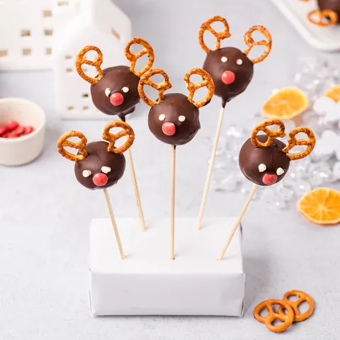 Blagdanski cake pops