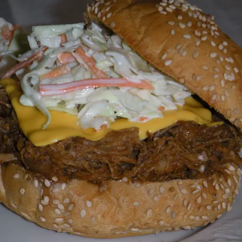Pulled Pork sendvici