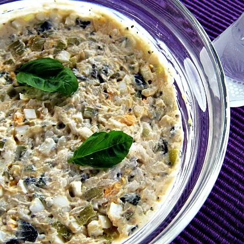 Rotkvasta salata (salata od rotkve)