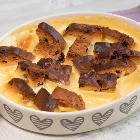 Panettone u pudingu od vanilije