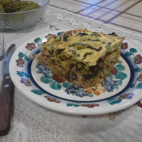 Musaka od kelja i mljevenog mesa