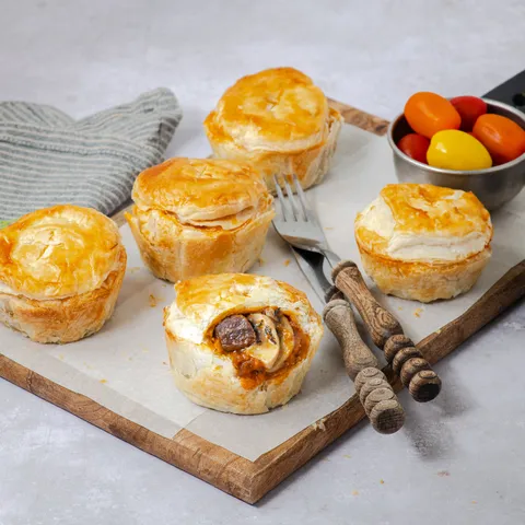 Mini pite punjene gulašom