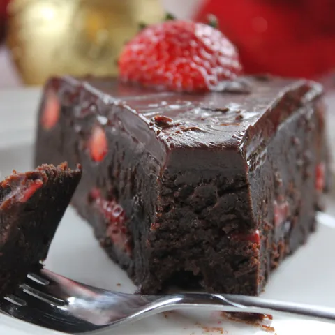 Strawberry Chocolate Truffle cake....