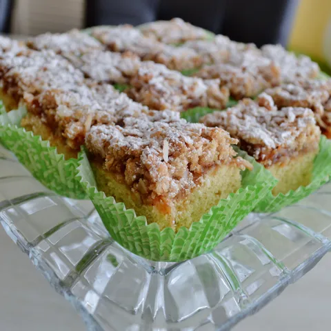 Apple Butter Crumble Cake