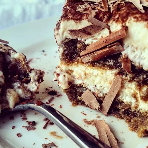 Tiramisu s daškom naranče