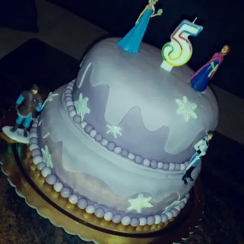 Frozen torta