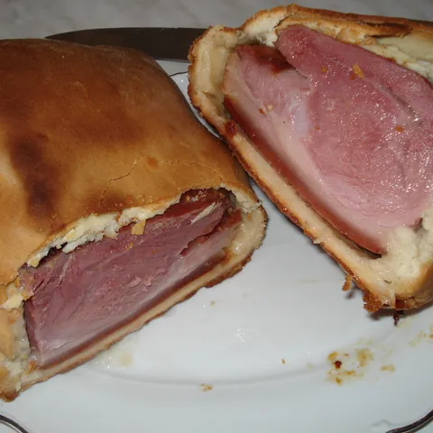 Šunka u kruhu