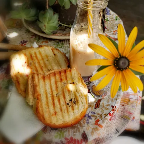 Doručaaak,tost, dvorištance, tema nedelje♥️♥️