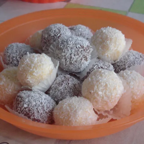 VEGE KUGLICE, choco&coco i raffaello