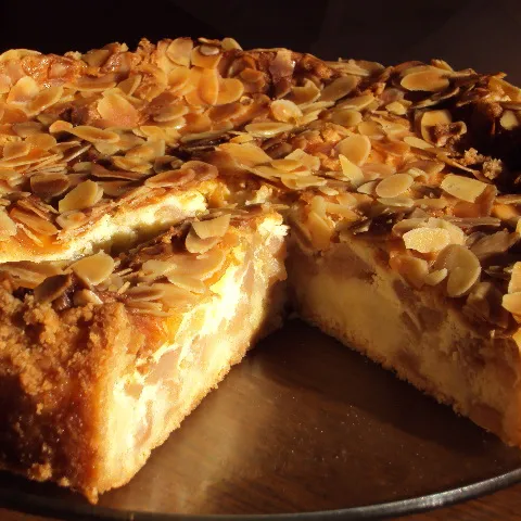 Bečka torta od jabuka