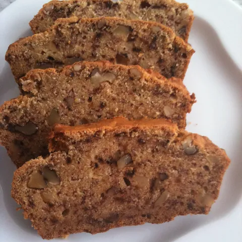 BEZGLUTENSKI BANANA BREAD