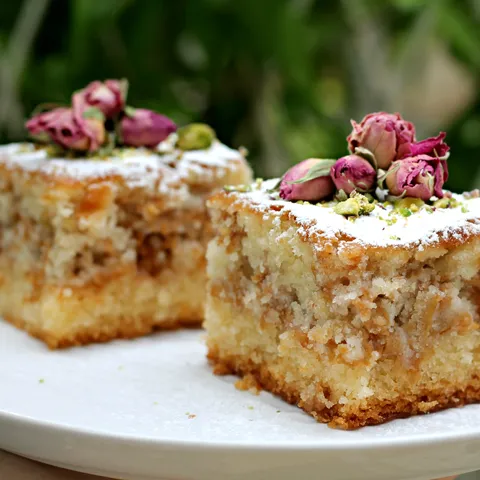 Bakin kolač od jabuka
