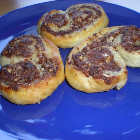 Puzici s nutellom i ljesnjakom