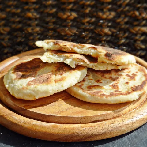 Feta cheese flatbread