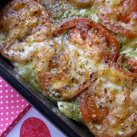 Zapečena pesto piletina