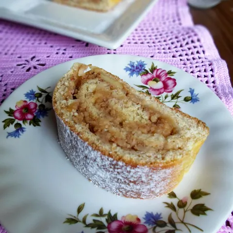Štrudlice sa jabukama i orasima
