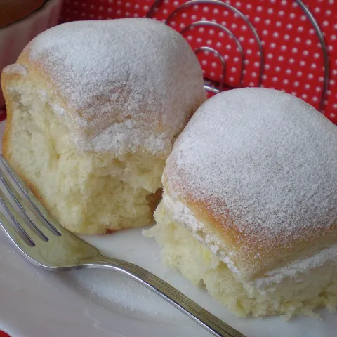 Domaći buhtli bake Ljerke