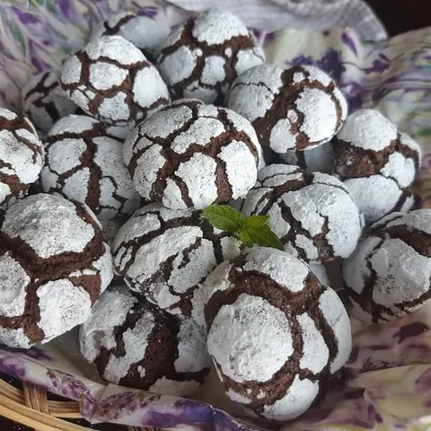Čoko - menta raspucanci / Chocolate - mint crinckles