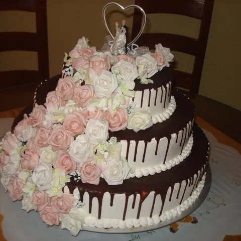 Svadbena torta
