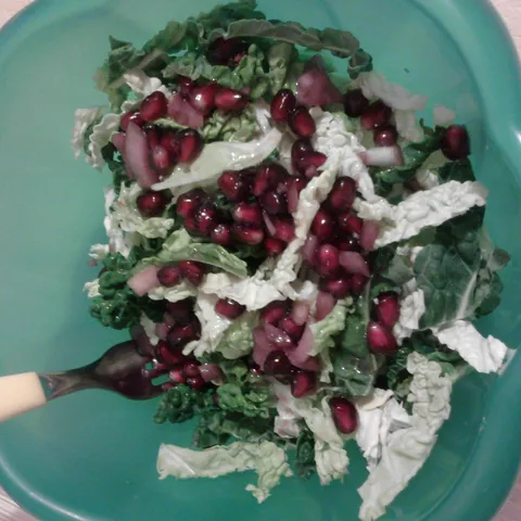 Salata od kelja i nara