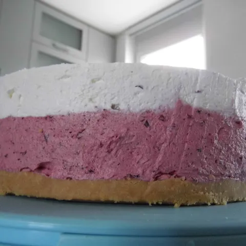Ljubičasta torta