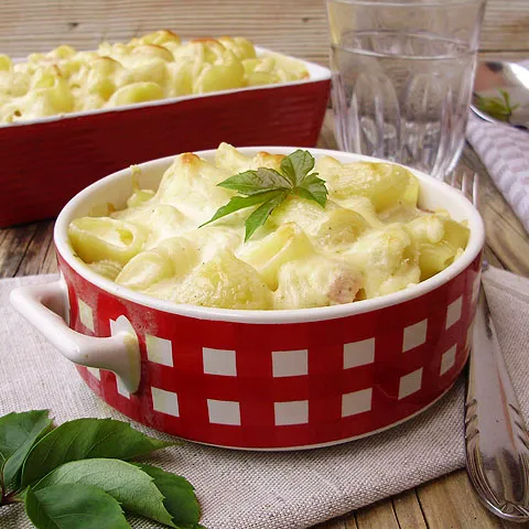Zapečena manistra (tjestenina)