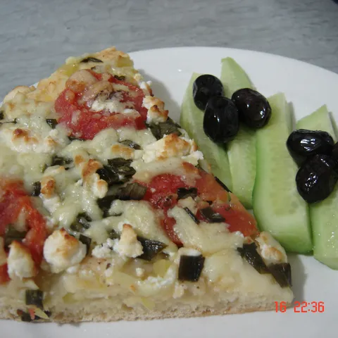 "Focaccia sa mladim lukom"